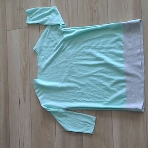 Lilly Pulitzer Women’s MediumDayna Coolmax Resort Green Turquoise Gray Sweater